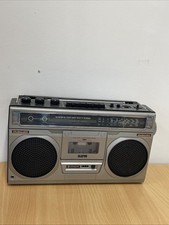 Hitachi TRK-7340E FM/SW/MW/LW