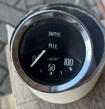 Classic Car Smiths Oil Gauge