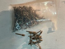 Monal pop rivets, Tucker