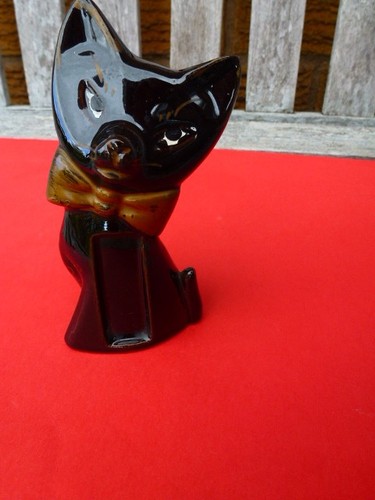 Black cat ornament with bow - black,