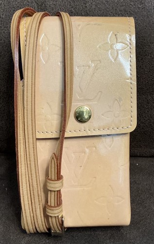 Pink louis vuitton leather - louis,