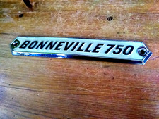 TRIUMPH BONNEVILLE 750 SIDE