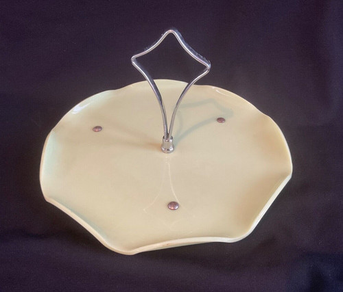 Art deco green celluloid cake - art,