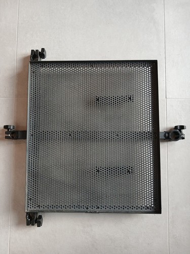 Fishing side tray platform - side,