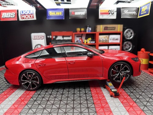 Scale diorama garage - 1/18,