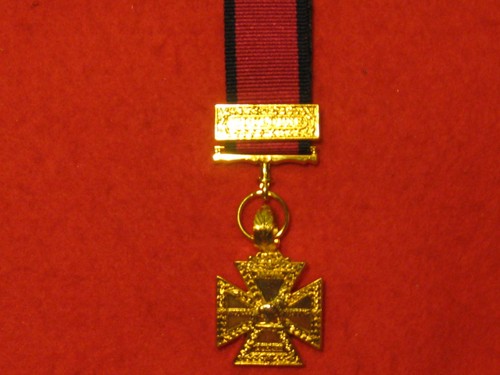 Miniature army gold - miniature,