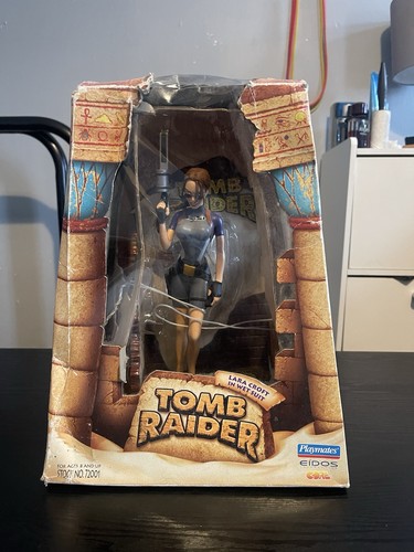 Playmates toys tomb raider - playmates,