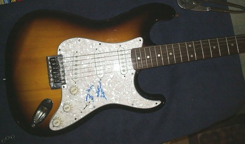 Fleetwood mac signed lyndsey - mac,