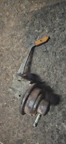 Ford essex engine fuel pump - engine,