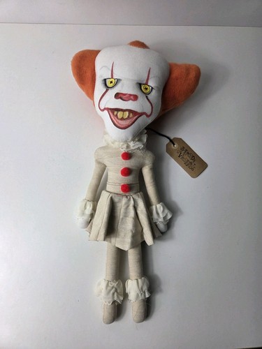 Pennywise the clown - clown, it