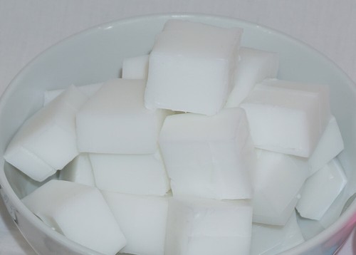 Melt pour soap - pour, sls