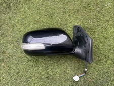 DRIVER SIDE TOYOTA AVENSIS MK2