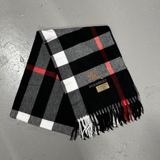 Burberry Scarf Black Nova