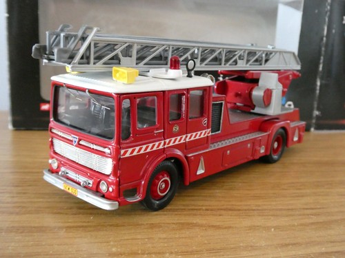 Corgi 999 perth - corgi,