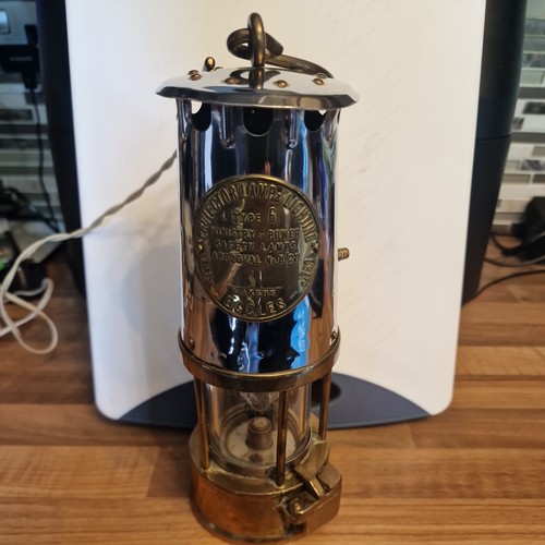 Eccles protector lamp - eccles, type