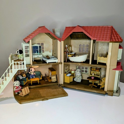 Sylvanian family beechwood - family,
