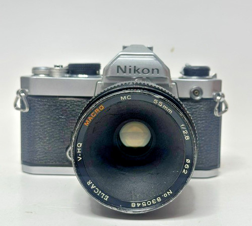 Nikon 35mm slr film camera - fm,