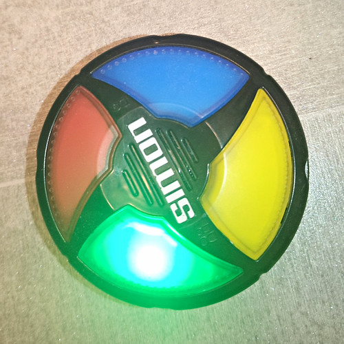 Hasbro simon handheld - simon,