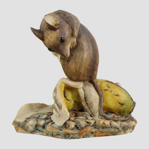 Mouse banana 1979 - mouse, border