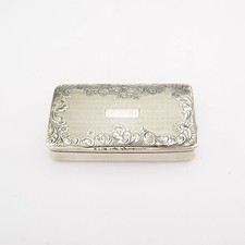 Ornate Antique French Solid Sterling Silver Snuff Box / Case.