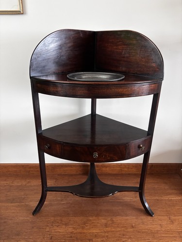 Lovely antique mahogany tier - mahogany, 3