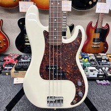 Fender Japan Precision Bass White Electric Bass Guitar Used Shipping From Japan