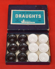 VINTAGE JAQUES:   INTERLOCKING