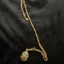 Vtg JOAN RIVERS Changeable Multi Color Egg Pendant Necklace 30