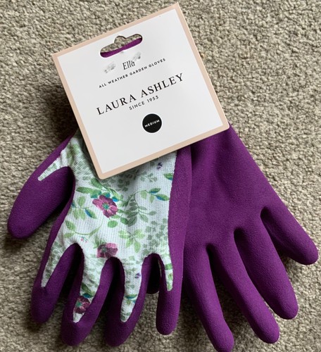 Bnwt laura ashley all weather - laura,