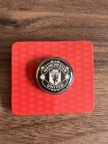 Manchester united pin - pin, badge