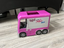 Bratz on the MIC Tour Bus Camper Car Vehicle 2011 Barbie TLC Rare Doll Pink Used