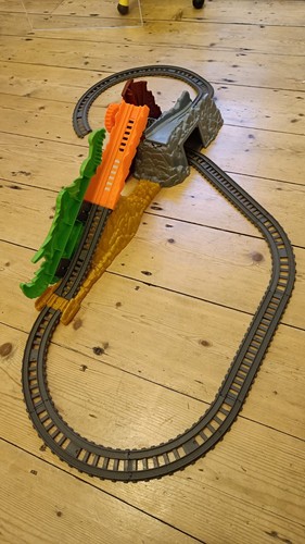 Thomas the tank engine - thomas,