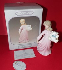 OFF TO BED * The Leonardo