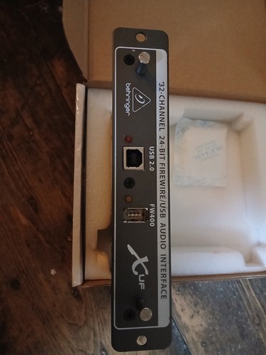 Behringer 32 channel - behringer, x-uf