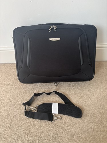 Samsonite black fold - black, bi-fold