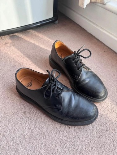 Black martens shoes size - martens, 6