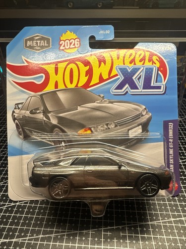 Hot wheels 32 nissan - hot, xl