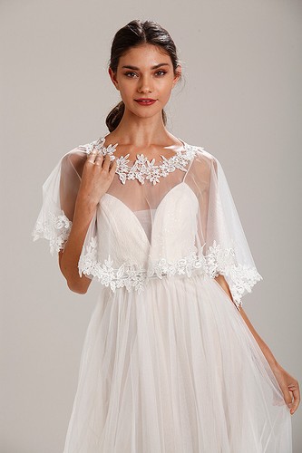 Ivory lace wedding dress - dress, cover