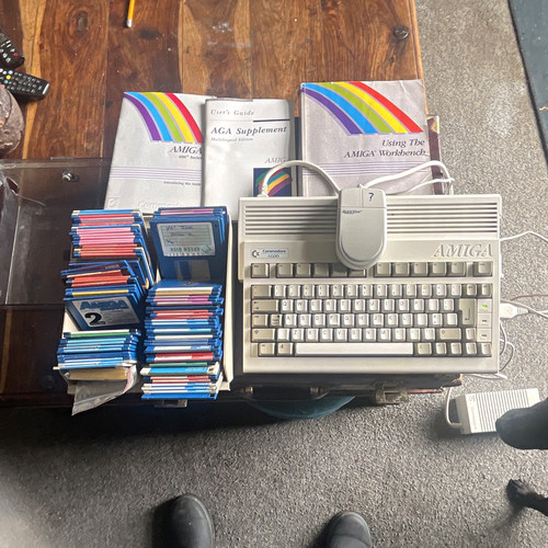 Commodore amiga 600 vintage - amiga,