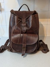 Grafea 100% leather Backpack