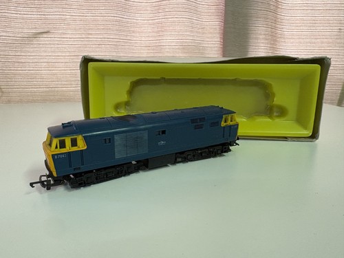 Triang hornby r758 class - triang,