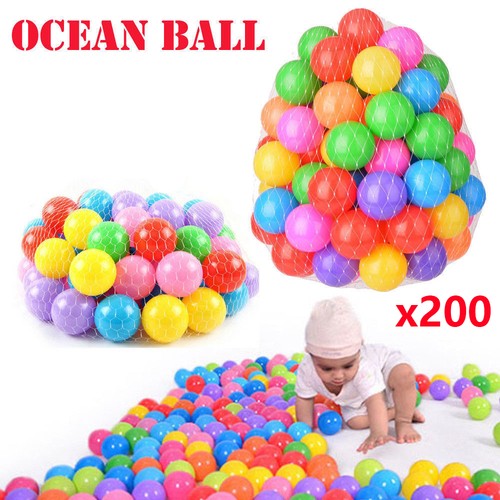 200 soft plastic - plastic, balls