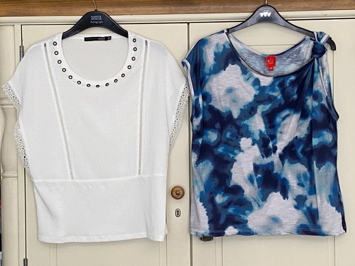 Two captain tortue - two, tops