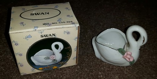 Swan trinket box - trinket,