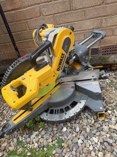 Dewalt 250mm mitre dws727 - dws727, 54v