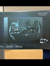 BATMAN  Shadow Box 76252 MOC New And Boxed