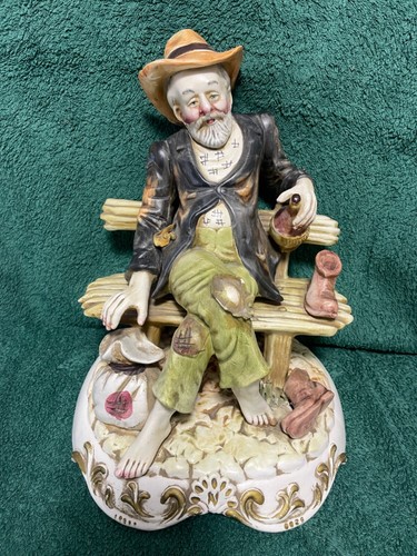 Vintage large capodimonte - vintage,