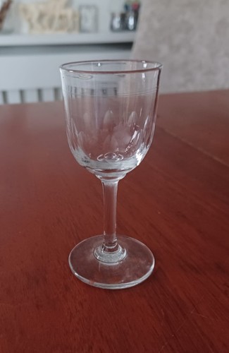 Vintage 10cm tall sherry - tall, sherry/port