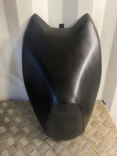 Yamaha aerox seat year - seat,