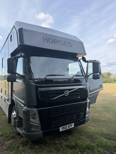 Volvo 330hp auto - 2012, 18t